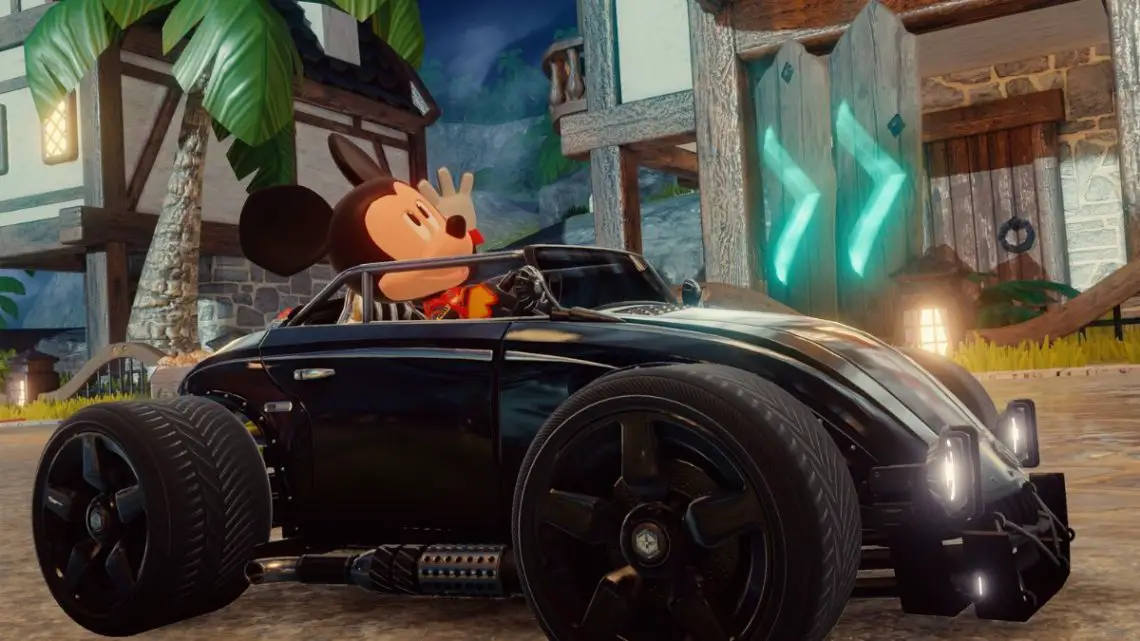 How to play online with friends in Disney Speedstorm