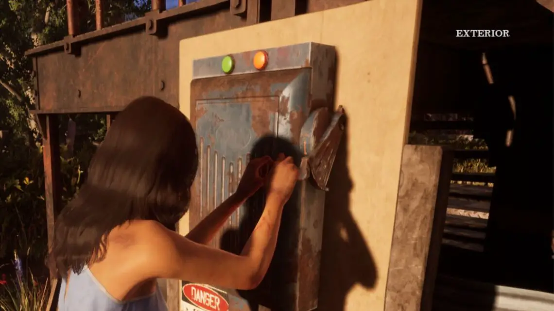 How to fix the fuse box in The Texas Chainsaw Massacre game?