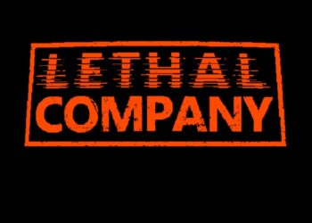 How to open doors in Lethal Company