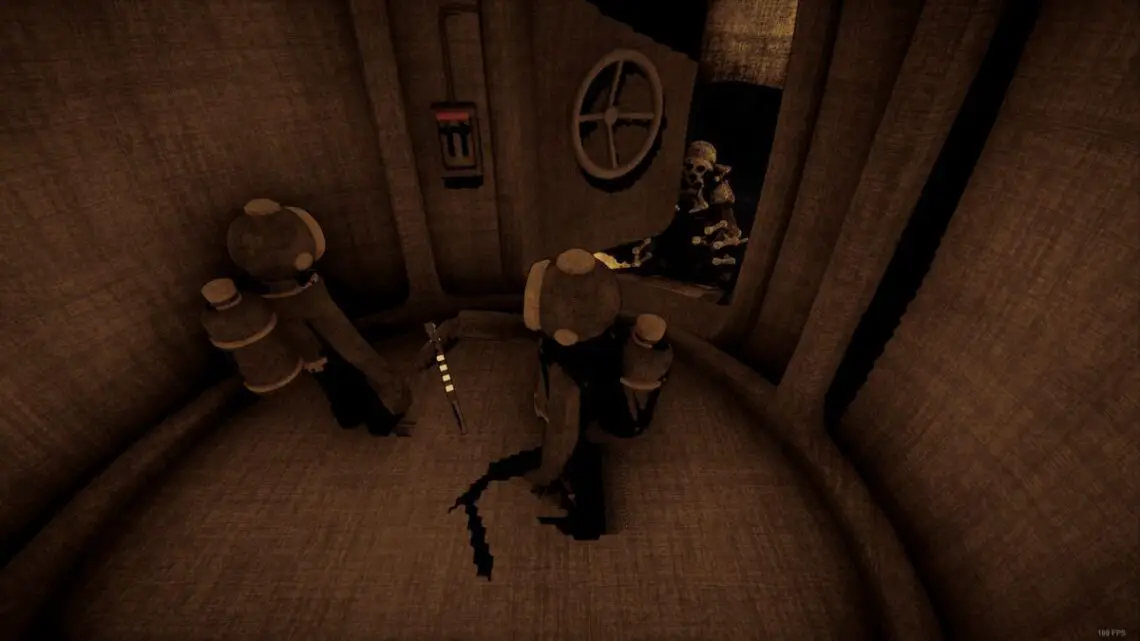 Content Warning get more views: Players hiding in submersible from monster