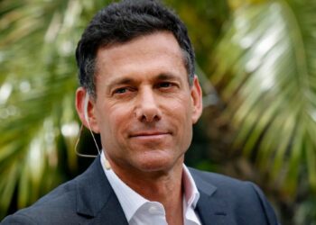 Strauss Zelnick Close Up